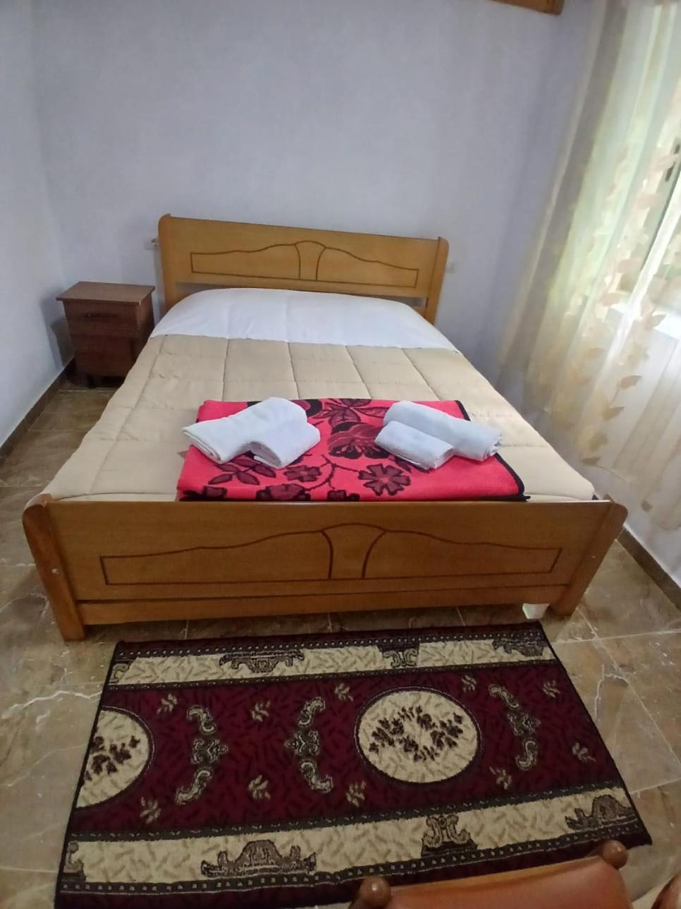Bed and Breakfast Bujtina Milani Theth Exterior foto